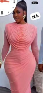 TOP NOTCH LUXURY DINNER GOWN 😍 - Image 4